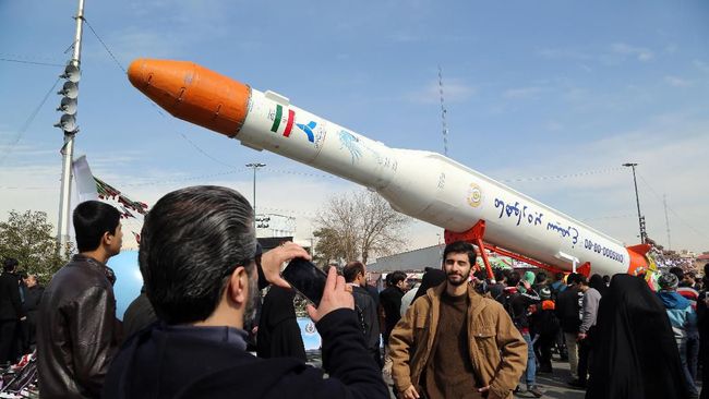 Fakta Roket Simorgh Iran yang Gagal Bawa Satelit ke Orbit