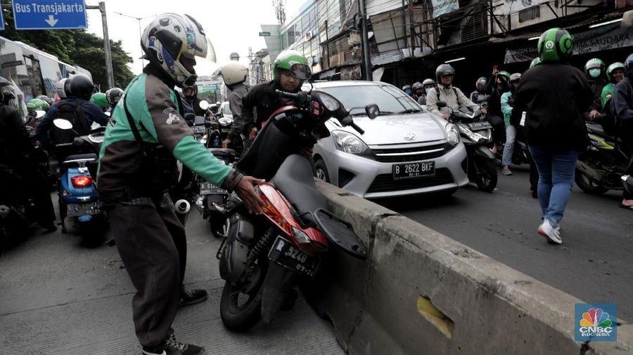 Sepeda Motor akan Minggir dari Kota