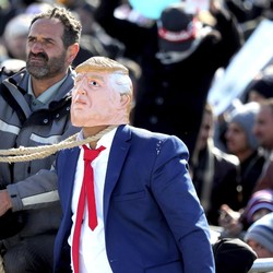 Gegara Ini, Trump Tak Bisa Seenaknya Bombardir Iran Lagi