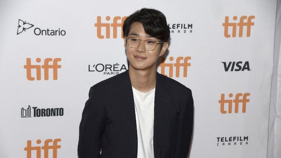Wajahnya sering wara-wiri di layar kaca dan layar lebar Korea, meski tak pernah jadi pemeran utama. Film ' Parasite' membuat namanya go internasional.