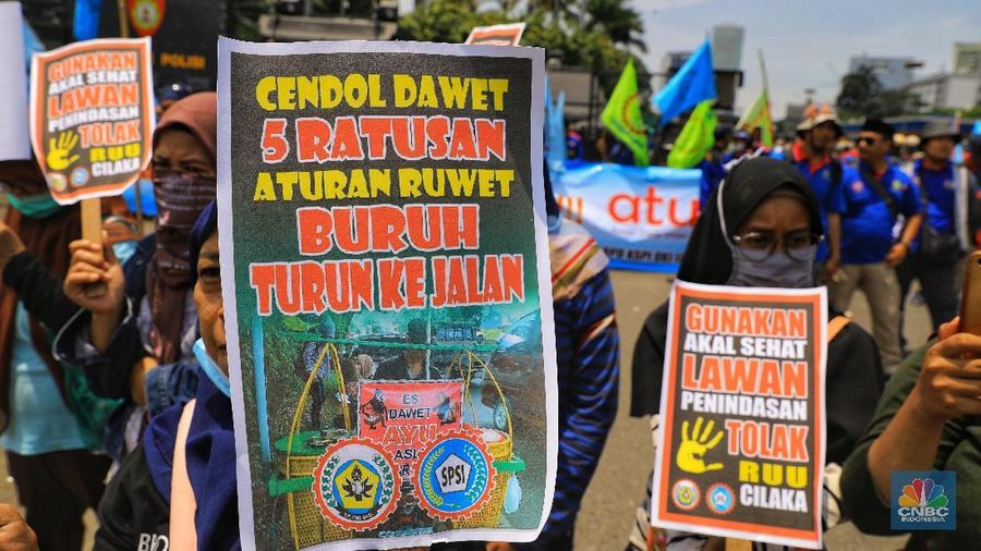 Simak penjelasan Presiden KSPI Said Iqbal berikut ini.