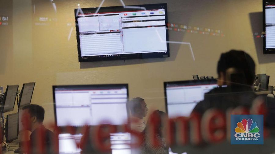 Sentimen negatif virus corona masih menekan Indeks Harga Saham Gabungan (IHSG) di Bursa Efek Indonesia.