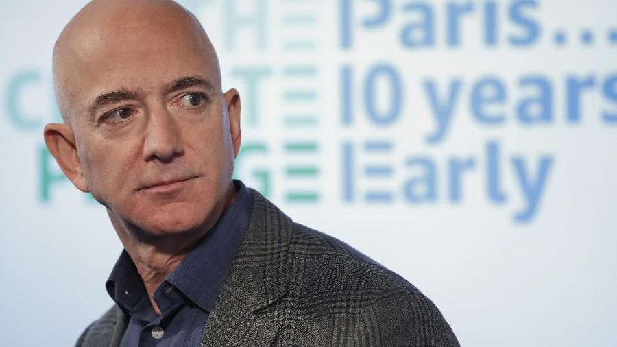 FILE - In this Sept. 19, 2019 file photo, Amazon CEO Jeff Bezos speaks during his news conference at the National Press Club in Washington. On Monday, Feb. 4, 2020, Bezos asked a California court to dismiss a defamation lawsuit filed against him by his girlfriend's brother, Michael Sanchez. In Sanchez's lawsuit filed last week, the Hollywood talent manager alleges that Bezos and his security consultant Gavin de Becker falsely told reporters that Sanchez provided nude photos of Bezos to The National Enquirer. (AP Photo/Pablo Martinez Monsivais, File)
