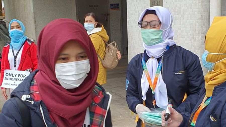 Bank Mandiri Bersama Pekerja Migran Indonesia Bagikan Masker di Hong Kong Aksi ini bertujuan untuk mendukung upaya pencegahan virus Corona.