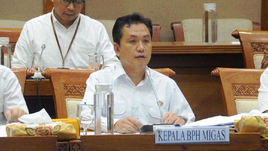 Kepala BPH Migas M. Fanshurullah Asa mengatakan ada kelebihan kuota BBM Solar tahun 2019.