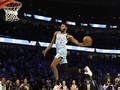 FOTO: Jones Melayang dan Juara Slam Dunk NBA All Star 2020