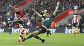 Southampton ditaklukkan Burnley 1-2 di Stadion St Mary, Sabtu (15/2). (Nigel French/PA via AP)