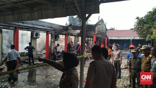 Gudang Mapolres Ogan Ilir Sumsel Terbakar