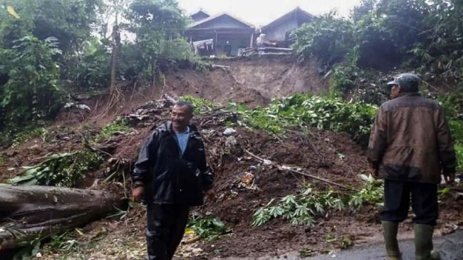 Longsor-Banjir Terjang Bandung Barat dan Kabupaten Bandung