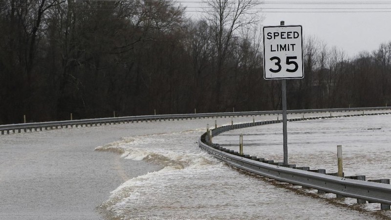 Mississipi, negara bagian Amerika Serikat (AS) terendam banjir karena meluapnya Sungai Pearl.