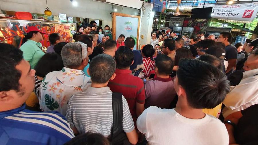 Permohoan tersebut bisa menjadi solusi yang terbaik terhadap komitmennya dalam melakukan pembayaran kepada nasabah.