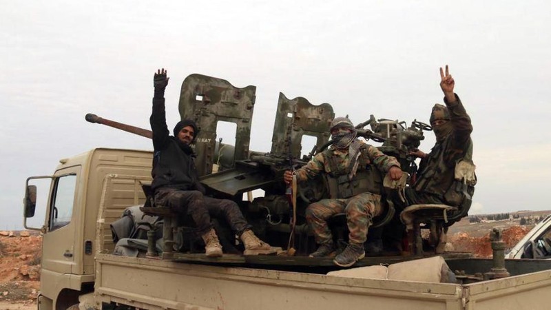 Militer Suriah berhasil mengambil kendali Provinsi Aleppo.