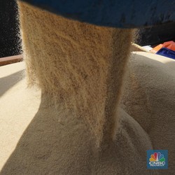 Mendag Klaim Harga Gula Turun, Tapi Masih di Atas Rp 12.500