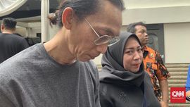 Ashraf Meninggal, Melly Goeslaw Doakan BCL Ikhlas