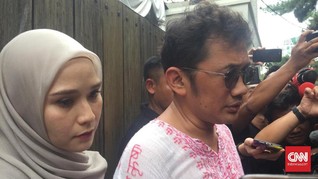 Berduka, Hanung Ungkap Proyek Teranyar dengan Ashraf Sinclair