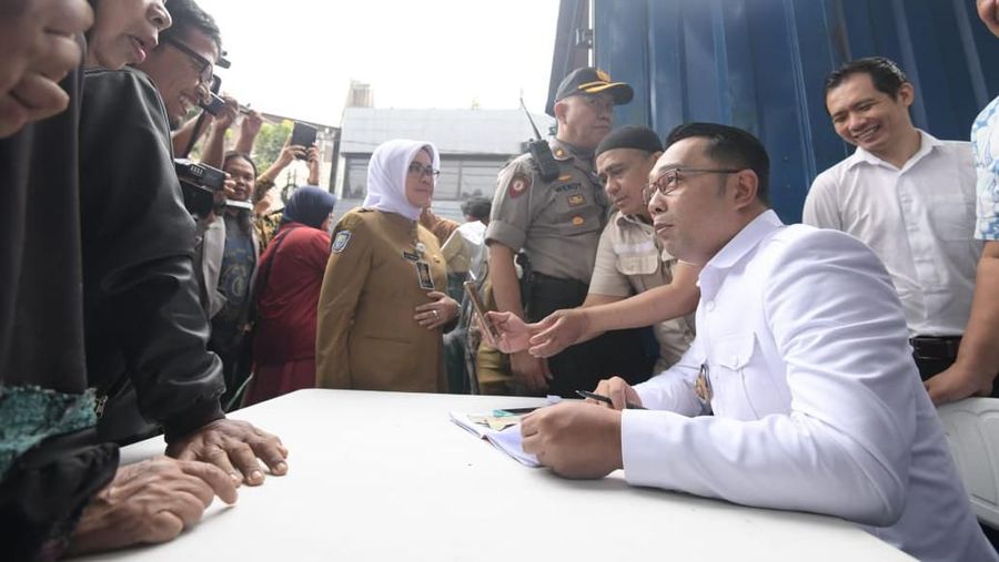 Gubernur Jawa Barat Ridwan Kamil klaim 1302 desa kini telah naik status, tak ada lagi desa sangat tertinggal