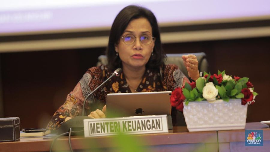 Sri Mulyani mengatakan pendapatan negara masih terkontraksi dibandingkan dengan tahun lalu karena dampak perekonomian global.