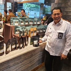 Sah! Erick Thohir Angkat Buwas Jadi Dirut Perum Bulog Lagi