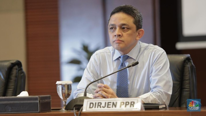 Direktur Jenderal Pengelolaan Pembiayaan dan Risiko Kementerian Keuangan Luky Alfirman CNBC Indonesia/Tri Susilo) Direktur Jenderal Pengelolaan Pembiayaan dan Risiko Kementerian Keuangan Luky Alfirman (CNBC Indonesia/Tri Susilo)