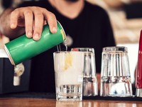Ini Dia Minuman yang Harus Dihindari saat Sahur & Buka Puasa