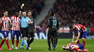 Lakukan Pergantian Aneh, Klopp Takut Mane Diusir Wasit