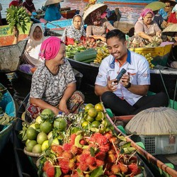 New Normal, BRI Dorong Pedagang Pasar Go Online via Stroberi