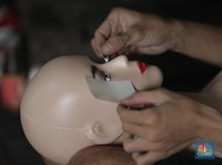 Mengintip Bisnis Make Up Maneken yang Cuan Puluhan Juta