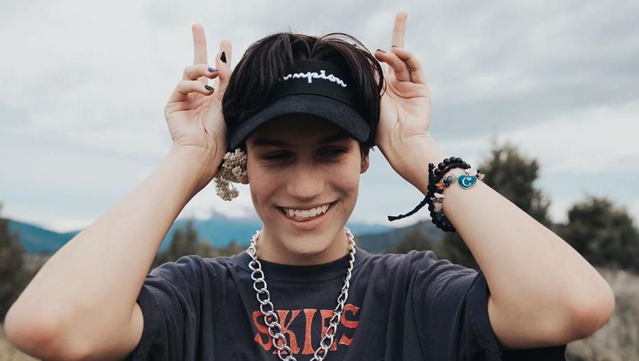 Sama seperti media sosial lainnya, TikTok pun melahirkan selebriti-selebriti baru yang tidak kalah pamornya dengan artis lain dari Instagram maupun YouTube.