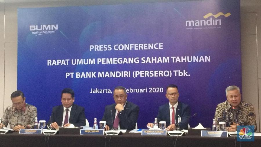 Konferensi pers RUPS Tahunan PT Bank Mandiri (Persero). (CNBC Indonesia/Syahrizal Sidik)