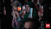 Sebagian besar pengunjung Muslim Fashion Festival 2020 muslimah yang ingin memperbaharui gaya busana muslim. CNNIndonesia/Safir Makki