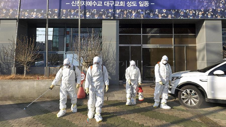 Korea Selatan melaporkan peningkatan signifikan kasus corona di negeri itu. Bahkan melonjak hingga 104 kasus, per Kamis (20/2/2020) malam kemarin.