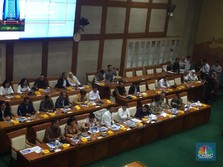 Kunker DPR Boleh Saat Larangan Mudik, Bisa Bawa Keluarga?
