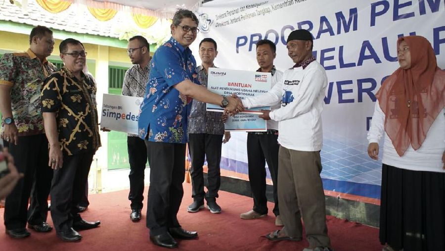 Kerja sama ini merupakan bentuk upaya BRI dalam upaya pengentasan kemiskinan melalui perluasan akses dan edukasi keuangan kepada masyarakat pesisir.