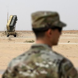 Saat AS Tarik Sistem Rudal dan 300 Tentara dari Arab, Panas!