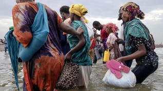 Imigran Perempuan di Yunani Positif Corona Usai Melahirkan