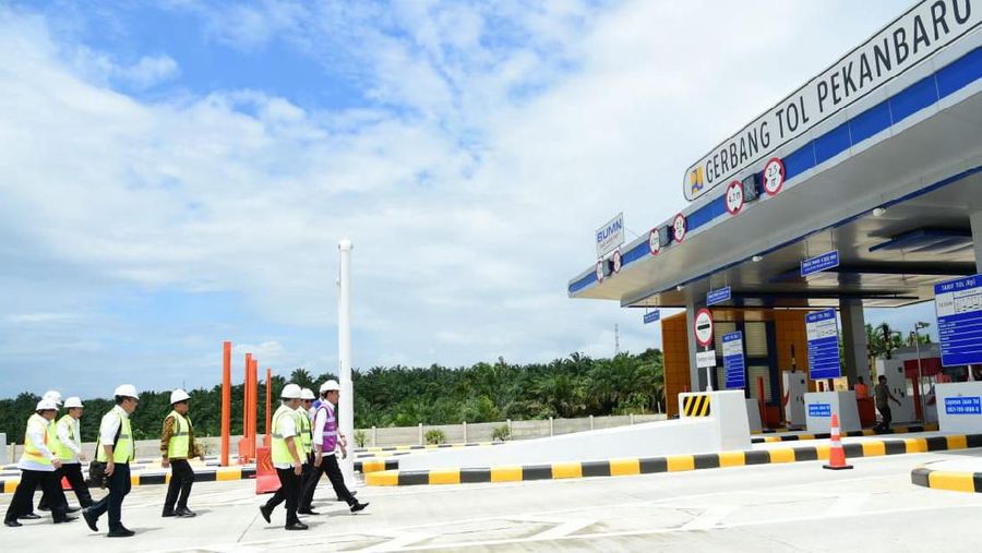 Tol Pertama di Provinsi Riau sepanjang 131 Km yakni Tol Pekanbaru-Dumai (Permai) ditargetkan beroperasi pada akhir April 2020, atau sebelum arus mudik lebaran.