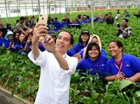 Pak Jokowi Ini Darurat! PMI Manufaktur Kontraksi Lagi, Bisa PHK Masal