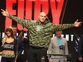 Sumbangan Spesial Tyson Fury untuk Tenaga Medis Corona