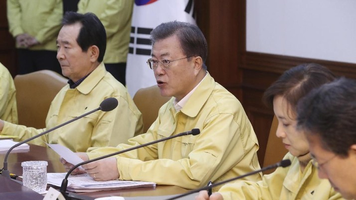 negeri KPOP kini juga dipusingkan dengan virus mematikan lainnya.