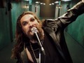 Jason Momoa Jadi Ozzy Osbourne di Teaser Album Ordinary Man