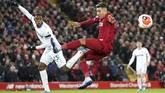 Liverpool berhadapan dengan West Ham pada laga Liga Inggris pekan ke-27. (AP Photo/Jon Super)