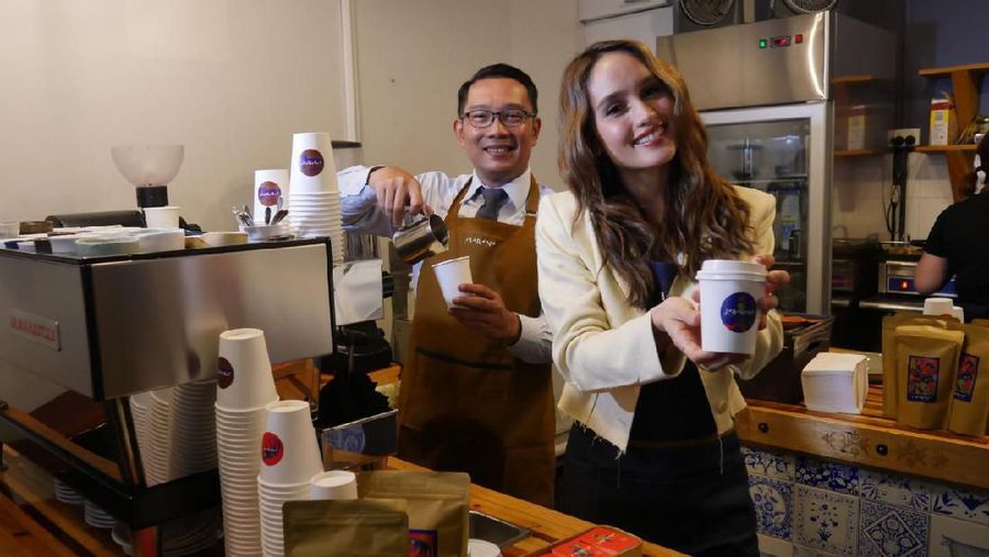 Kafe yang terletak di 555 Flinders Lane itu merupakan yang pertama menjual kopi asli Jabar.