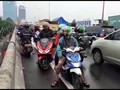 VIDEO: Banjir Jakarta, Motor Masuk Tol