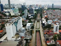 Jakarta Banjir Lagi, Pengunjung Mal Anjlok 50%