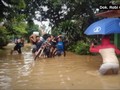 VIDEO: Menghibur Diri lewat Tiktok di Tengah Derita Banjir