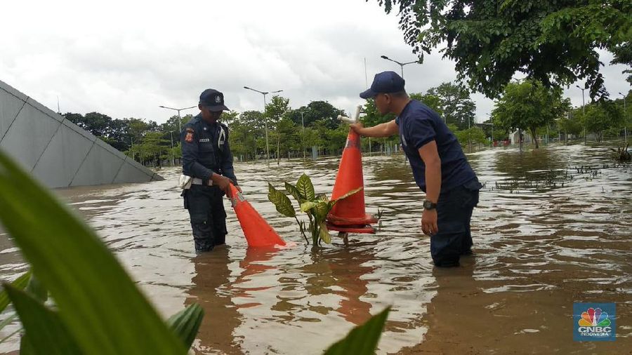 BRI bergerak cepat melakukan tanggap bencana banjir yang melanda beberapa wilayah di Jabodetabek pada Selasa (25/2/2020).
