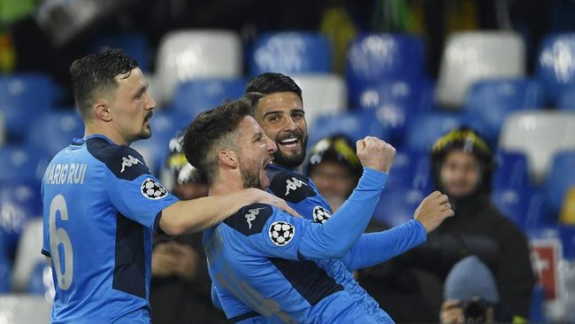 Hasil Liga Champions: Napoli Tahan Imbang Barcelona