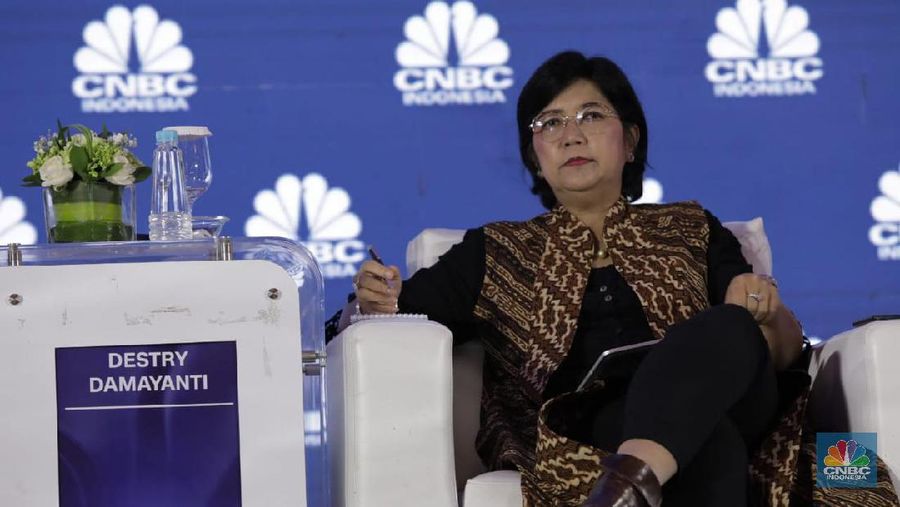 Deputi Gubernur Senior Bank Indonesia Destry Damayanti di acara CNBC Indonesia Economic Outlook 2020 di The Ritz Carlton Ballroom, Pasific Place, Jakarta, Rabu 26/2/2020. (CNBC Indonesia/Tri Susilo)