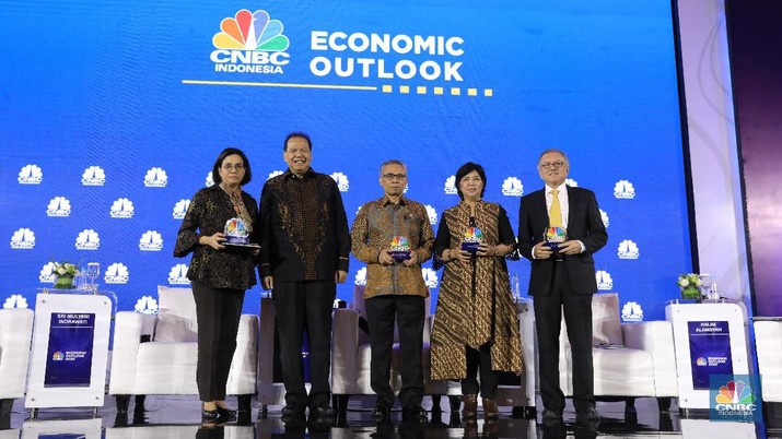 CNBC Indonesia Economic Outlook 2020 sudah selesai digelar, siaran ulang bisa disaksikan di TransVision.