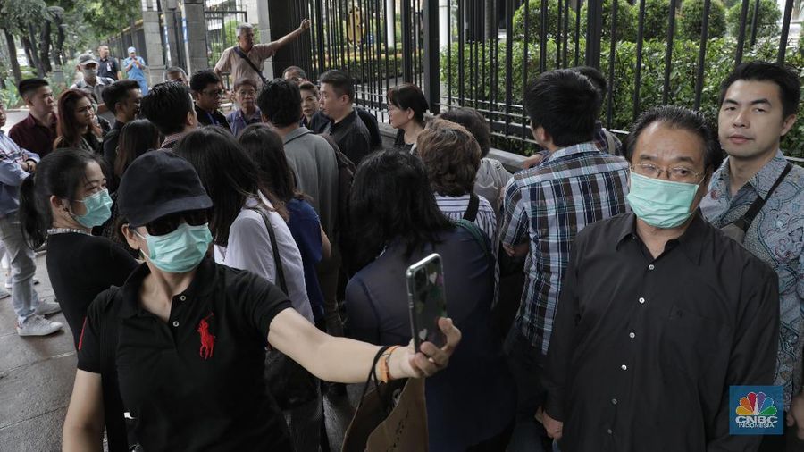 Sejumlah perwakilan nasabah produk reksa dana PT Minna Padi Aset Manajemen (MPAM). (CNBC Indonesia/Tri Susilo)